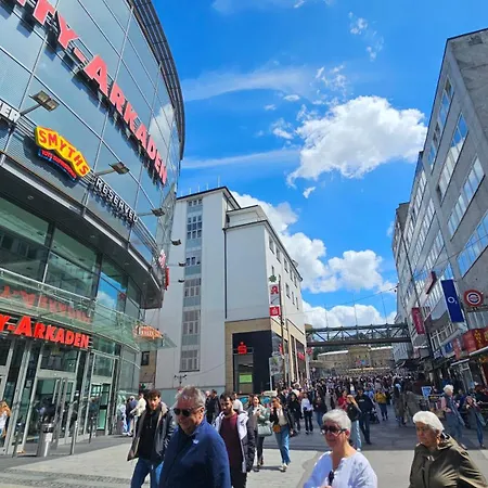 - Cozy Bedroom & Kitchen In The Heart Of The And Hauptbahnhof * Wuppertal