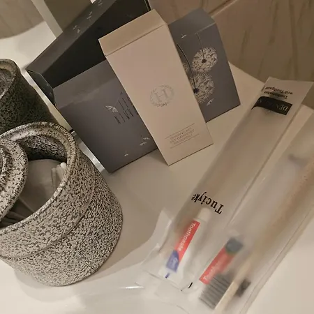 - Cozy Bedroom & Kitchen In The Heart Of The And Hauptbahnhof Wuppertal