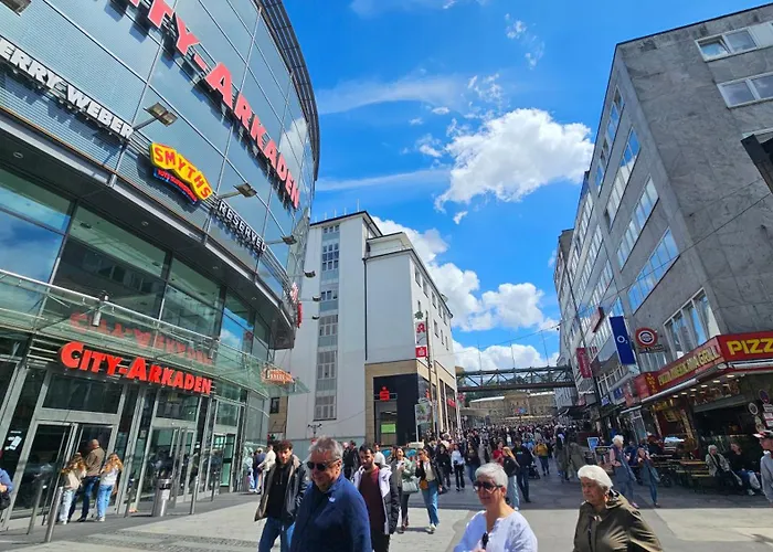 - Cozy Bedroom & Kitchen In The Heart Of The And Hauptbahnhof * 伍珀塔尔